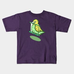 Hanging bird Kids T-Shirt